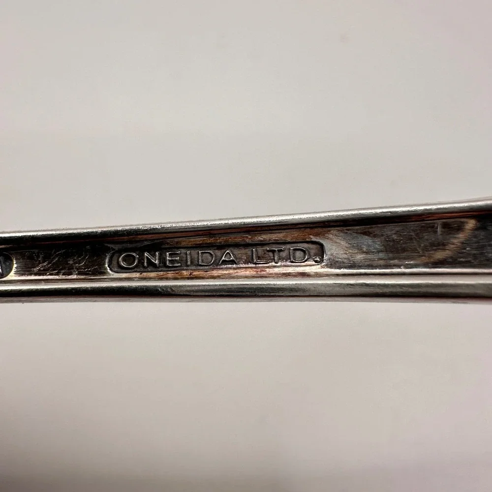 Wm A Rogers Oneida Spoonful of Sugar Silver Plate Stamped Spoon Mary Poppins